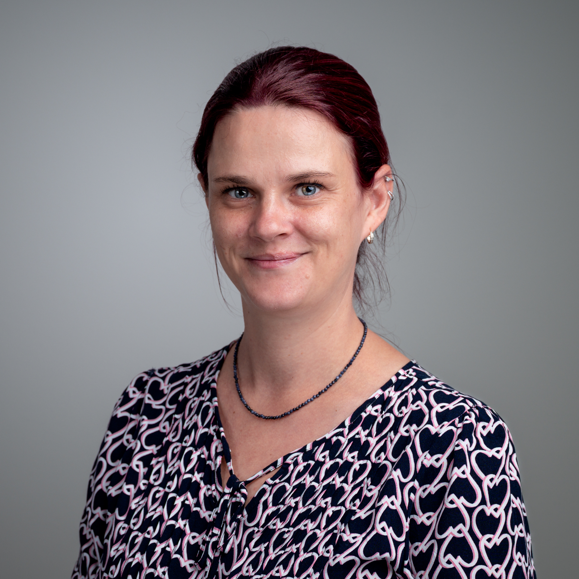 https://luebecker-wachunternehmen.de/wp-content/uploads/2025/08/4_Lisa_Sturmhoevel.jpg